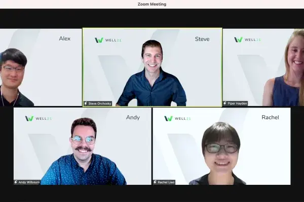 Virtual team photo of 5 students on Zoom